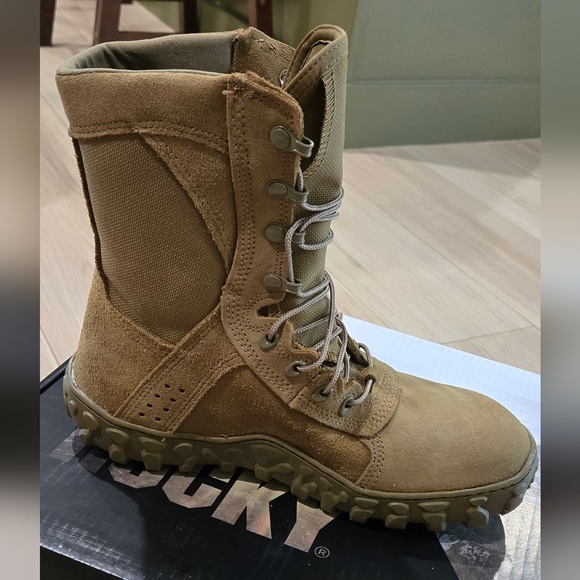 NIB Rocky SV2 Mens Tactical Military Boots - Picture 6 of 10